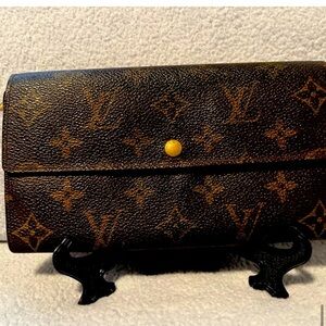 Louis Vuitton Monogram Sarah Wallet Authentic